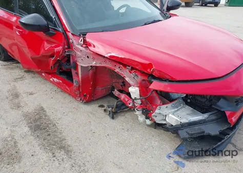 2023 Honda Civic Sport z USA, uszkodzony, nr VIN 19XFL2H88PE021378